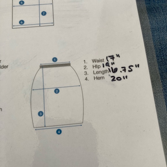 Short Jean Skirt - Picture 5 of 7